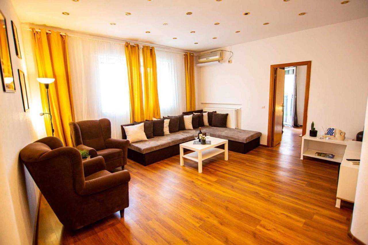 Apartment With Panoramic Terrace In City Center Bukareszt Zewnętrze zdjęcie